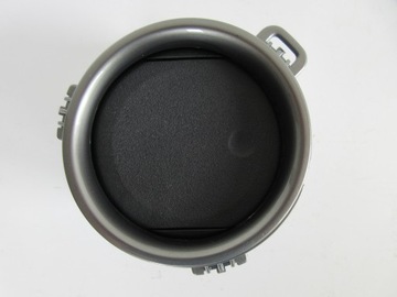 Yaris iii решётка воздуховод левая фото №1