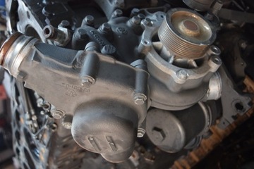 Корпус насоса води daf cf xf 105 фото №1