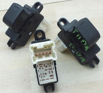 Tiida button power windows control unit front ass, фото