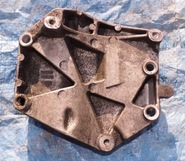 Zafira b 1. 9cdti bracket fasteners motor 55191339, фото