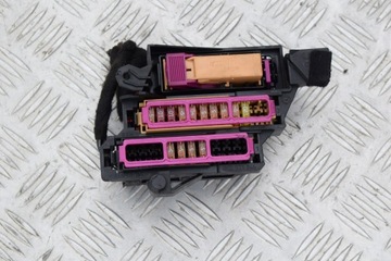 Fuse box audi q5 8r0 4f1941824, фото
