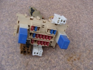 Nissan x-trail 2009 t31 hull block fuse, фото