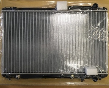 Camry toyota crown specter радиатор водяной 647721, фото