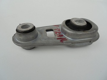 X-trail t32 bracket cushion motor 113604ea0a, фото