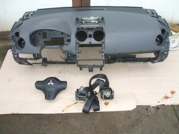 Mitsubishi colt airbag dashboard panel, фото