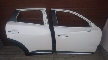Right door mazda cx3 front and rear, фото