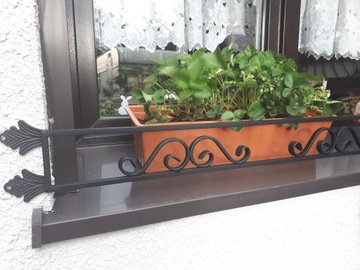Flowerbed railing fasteners fence on window sill to box design 001 classic, фото