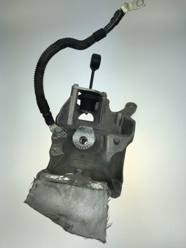 Audi a4 b9 q7 кронштейн опора двигателя 4m0199308at, фото