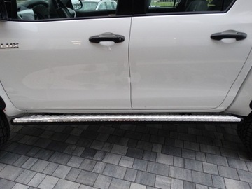 Пороги боковое toyota hilux revo 2016+, фото
