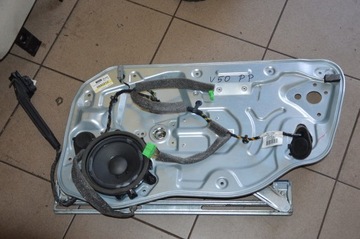 Window lift front right volvo v50 8679081, фото
