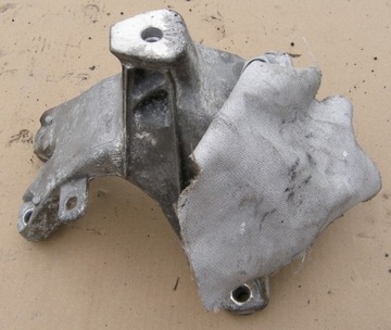 Audi a4 b8 a5 q5 bracket engine boxes 8k0199308be, фото
