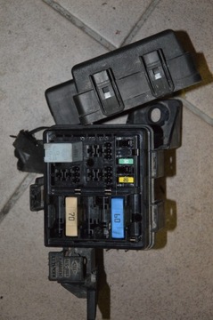 Fuse box scenic 3 243510001r, фото