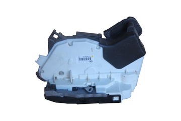Door lock left rear vw passat b8 5e0839015, фото