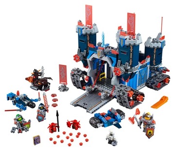 LEGO Nexo Knights 70317 Фортрекс + БЕСПЛАТНО