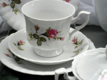 B026 КРУЖКА IWONA 300 CHODZIEŻ PORCELANA MALCER