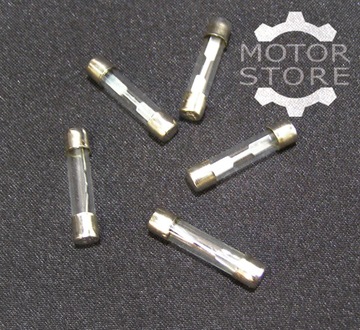 ТРУБЧАТЫЙ СТЕКЛЯННЫЙ ПРЕДОХРАНИТЕЛЬ 30ММ 15А