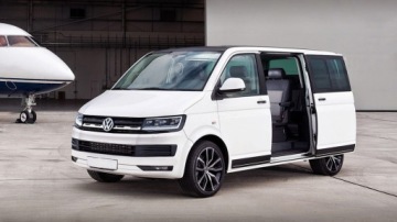 VW TRANSPORTER T6 Черная накладка на бампер