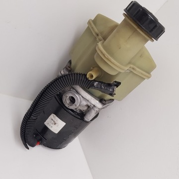 POMPA WSPOMAGANIA Nissan Kubistar GWAR.FV