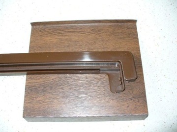 ЗАКРЫШКА ПОДОКОННИКА 40 СМ ГРАФИТ 7024.