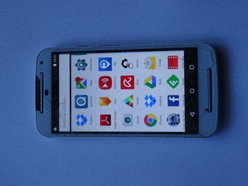 Смартфон MOTOROLA Moto G 2gen XT1068 с большим экраном