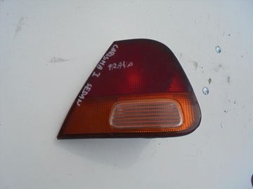 LAMPA PRAWY TYŁ MITSUBISHI CARISMA 1 SEDAN