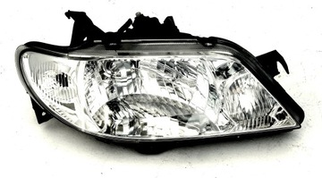 MAZDA 323F BJ 00 -03 LIFT REFLEKTOR PRAWY (40)