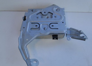 W246 W207 W212 W218 W176 УСИЛИТЕЛЬ A2229009211