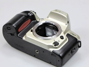 НИКОН F60 - корпус