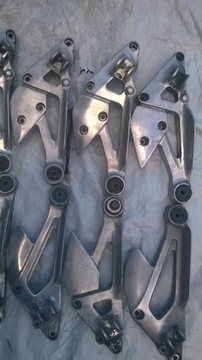 YAMAHA XJ 600 SET KIEROWCY MOCOWANIE PODNOŻEK PRZÓ
