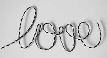 LOVE napis obrazek dekoracja _skandynawski styl