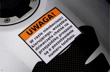 Девочки, оставьте свой номер! Наклейка мотоциклиста