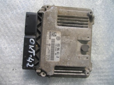 Бортовой компьютер двигателя skoda octavia ii 03g906021lb фото №1