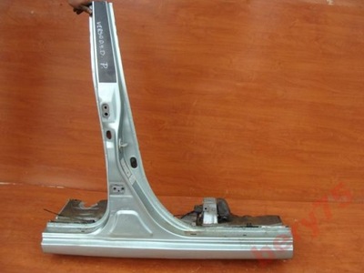 Toyota avensis verso 03r блок двигуна середній поріг правий фото №1