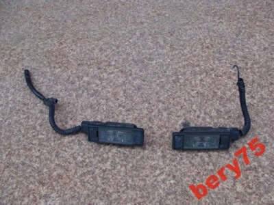 Navara pathfinder 07r r51 лампа ліхтарі номерного знака ko фото №1