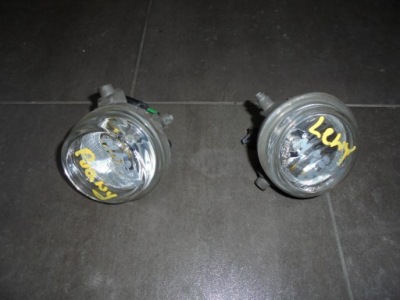 Протитуманна фара правий перед mazda 5 -доставка- фото №1