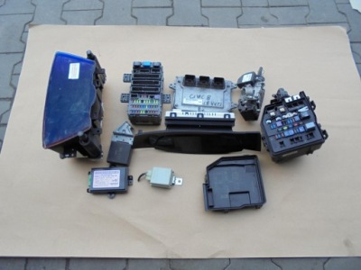 Бортовий комп'ютер блок керування двигуна honda civic 8 1.8 vvt-i фото №1