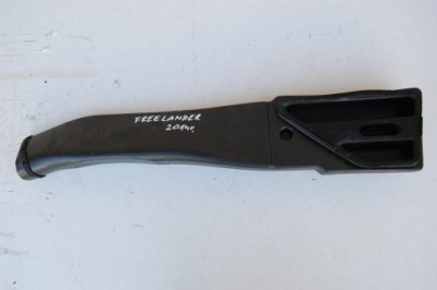 Труба впуск повітря freelander 2014 lift 2.2 td4 фото №1