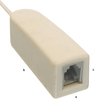 Gniazdo 6P/2C z wbudowanym filtrem ADSL