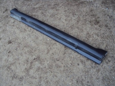 Молдинг поріг ліва peugeot 5008 6512a137 фото №1