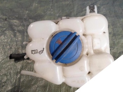 Vw touareg бачок расширительный 7p0121407 фото №1