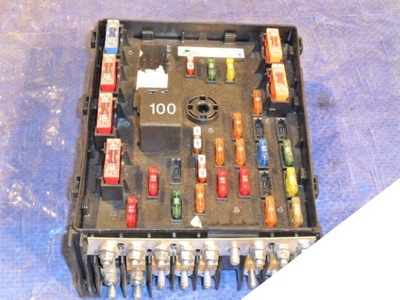 Vw passat b6 коробка электрическая 3c0987125 фото №1