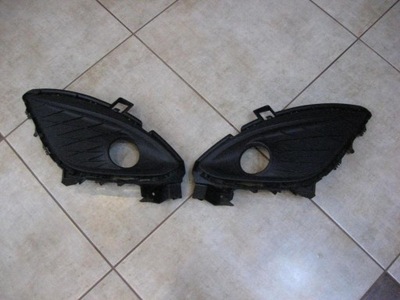 Ліва - права - решітка бампера - mazda 5 ii - 2010 фото №1