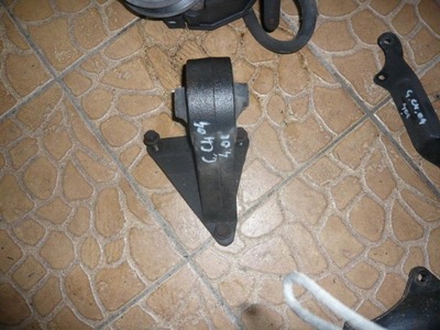 Кронштейн подушка двигуна jeep grand cherokee 4,0 04r фото №1