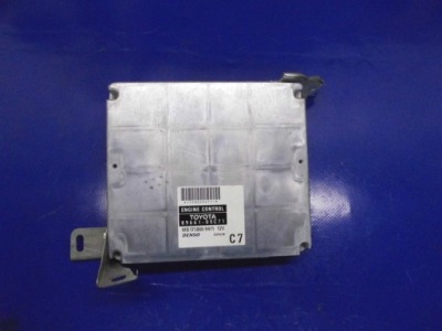 Блок управления 89661-05071 toyota avensis t25 2.2d4d фото №1