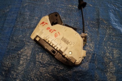 Skoda octavia iii замок дверь правый задняя 5e0839016 фото №1