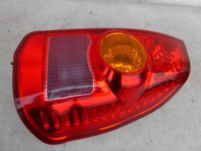 Лампа задня задня права mitsubishi space star lift фото №1