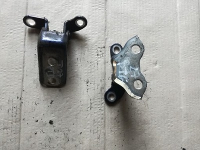 Toyota avensis t27 петли дверь правый задняя фото №1