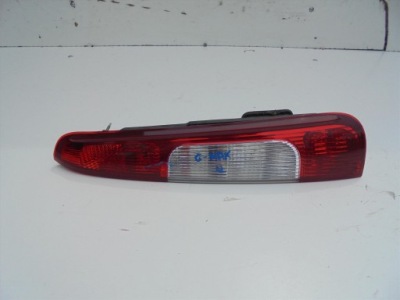 Лампа правий задня ford c-max фото №1