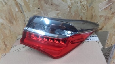 Лампа правая задняя toyota corolla e16 lift fl led фото №1