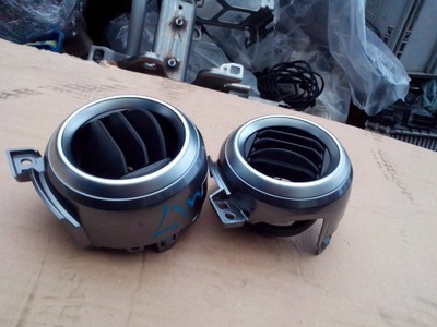 Решітка бічна обдув nissan micra k14 фото №1